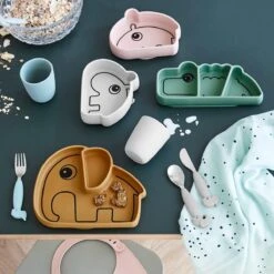 Done By Deer Silicone Stick & Stay Plate – Elphee -Baby Products Shop done by deer silicone stick and stay plate elphee lupipop 15