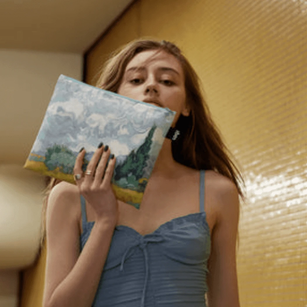 LOQI Van Gogh Zip Pockets Set Of 3 5 LOQI Van Gogh Zip Pockets Set Of 3 - Image 3