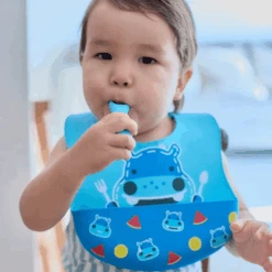 Marcus & Marcus -Wide Coverage Silicone Bib -Baby Products Shop marcus and marcus wide coverage silicone bib lupipop 15