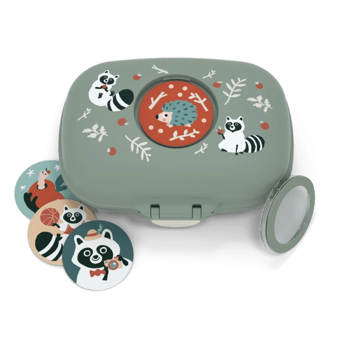 Monbento Gram Snack Box-Green Raccoon 5 Monbento Gram Snack Box-Green Raccoon - Image 3