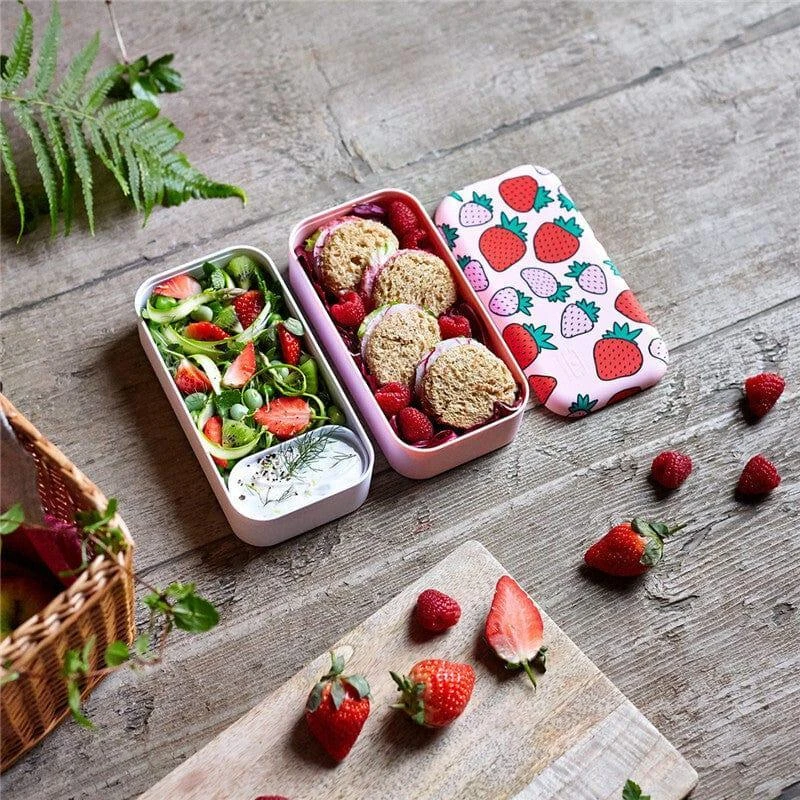 Monbento Original Graphic 1L Lunch Bento Box-Strawberry 9 Monbento Original Graphic 1L Lunch Bento Box-Strawberry - Image 7