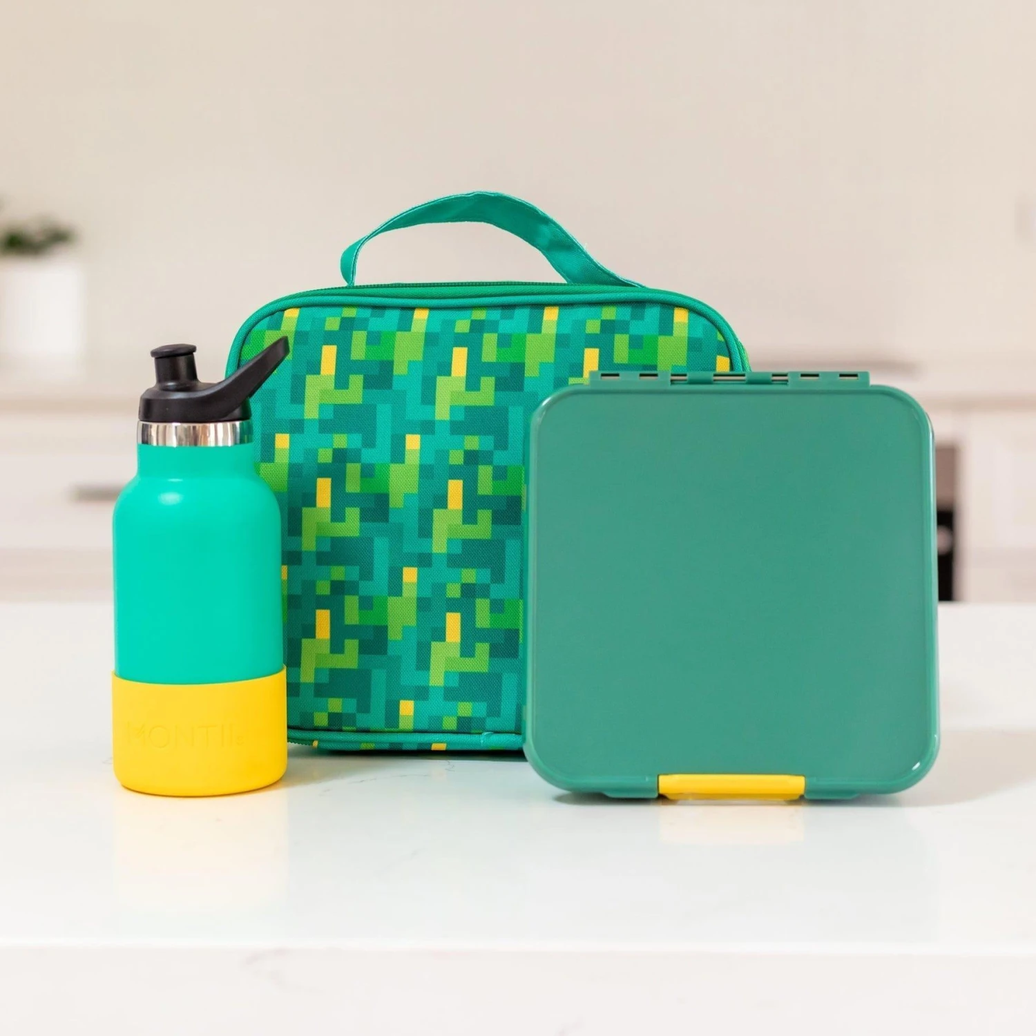 MONTII.CO Little Lunch Box Co | Bento Three - Apple 10 MONTII.CO Little Lunch Box Co | Bento Three - Apple - Image 8