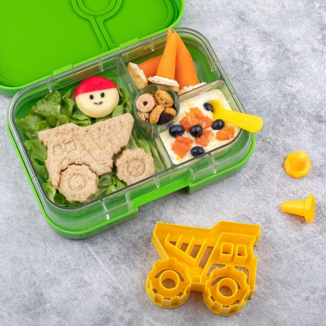 MONTII.CO Lunch Punch Sandwich Cutters | Construction 13 MONTII.CO Lunch Punch Sandwich Cutters | Construction - Image 11