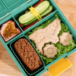 MONTII.CO Lunch Punch Sandwich Cutters | Construction 19 MONTII.CO Lunch Punch Sandwich Cutters | Construction -Baby Products Shop montii co lunch punch sandwich cutters or construction lupipop 7