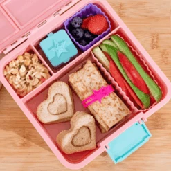 MONTII.CO Lunch Punch Sandwich Cutters | Unicorn 15 MONTII.CO Lunch Punch Sandwich Cutters | Unicorn -Baby Products Shop montii co lunch punch sandwich cutters or unicorn lupipop 5