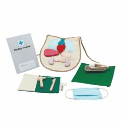 Plan Toys Surgeon Set