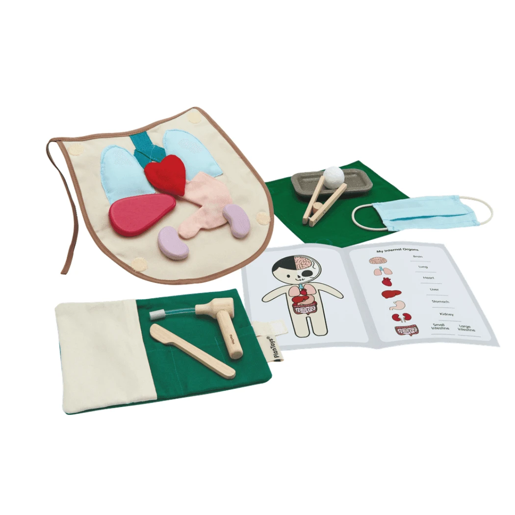 Plan Toys Surgeon Set 4 Plan Toys Surgeon Set - Image 2