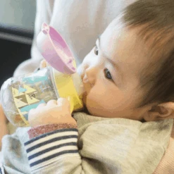 Richell - Tli Straw Mug Set R Blue Yellow Bear 21 Richell - Tli Straw Mug Set R Blue Yellow Bear -Baby Products Shop richell tli straw mug set r blue yellow bear lupipop 8